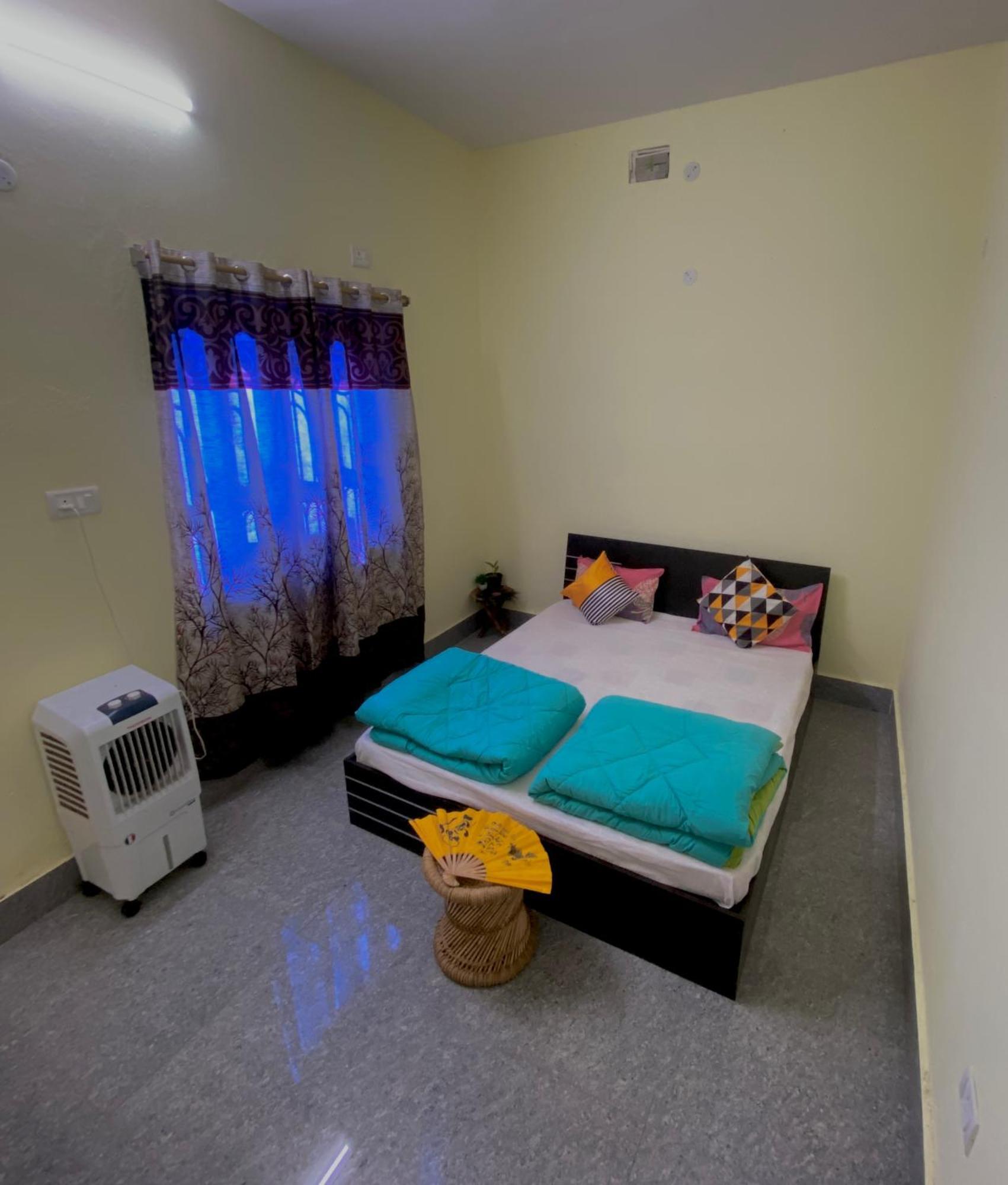 Albergue Nikunj Dorme Rājgīr Exterior foto